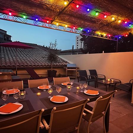 Appartement 4 A 8 Personnes, Spacieux De Standing Classe 4 Etoiles Nimes Exterior photo