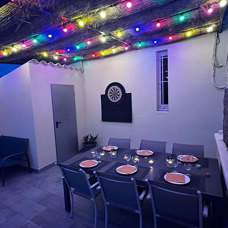 Appartement 4 A 8 Personnes, Spacieux De Standing Classe 4 Etoiles Nimes Exterior photo