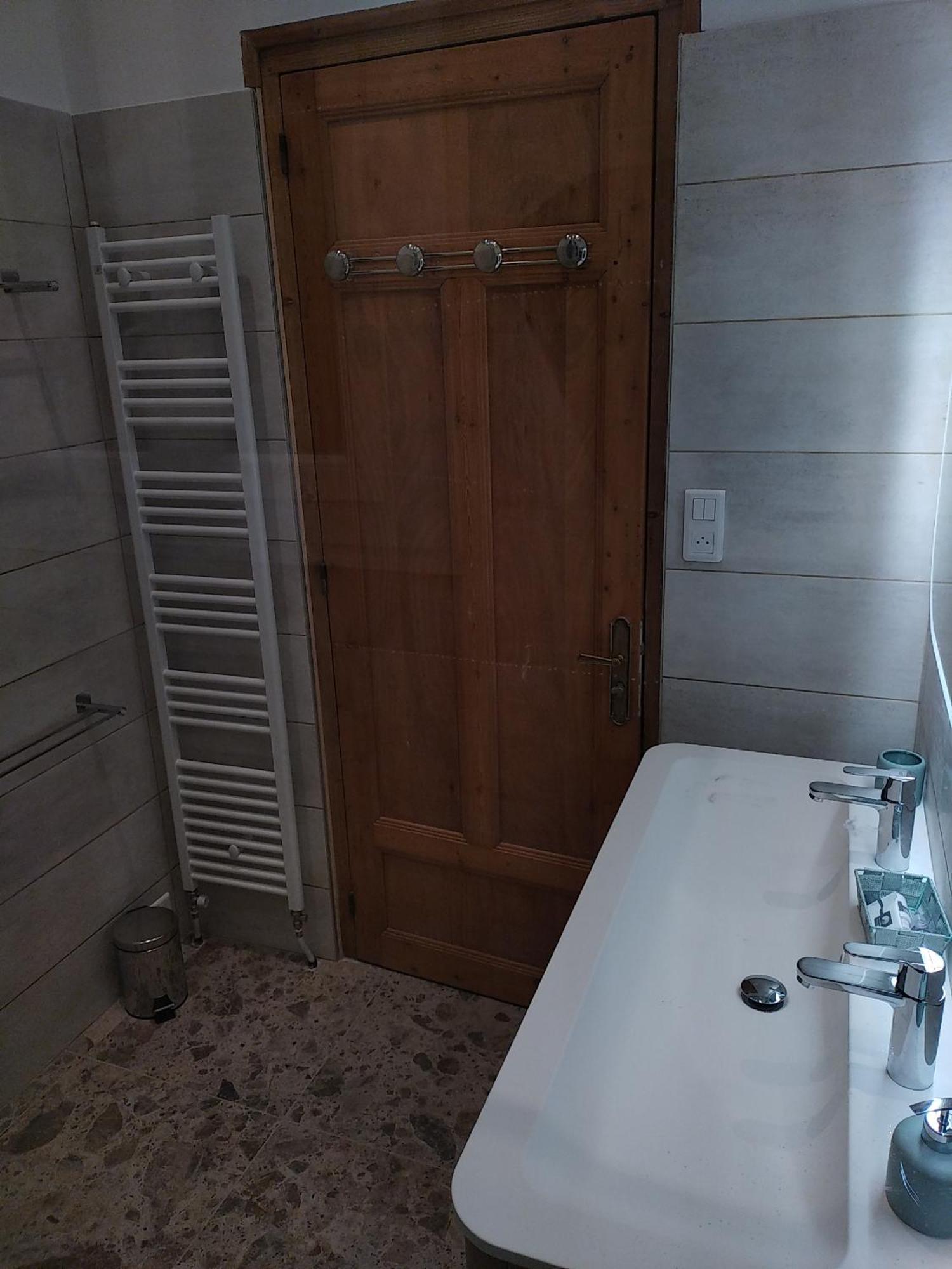 Appartement 4 A 8 Personnes, Spacieux De Standing Classe 4 Etoiles Nimes Exterior photo