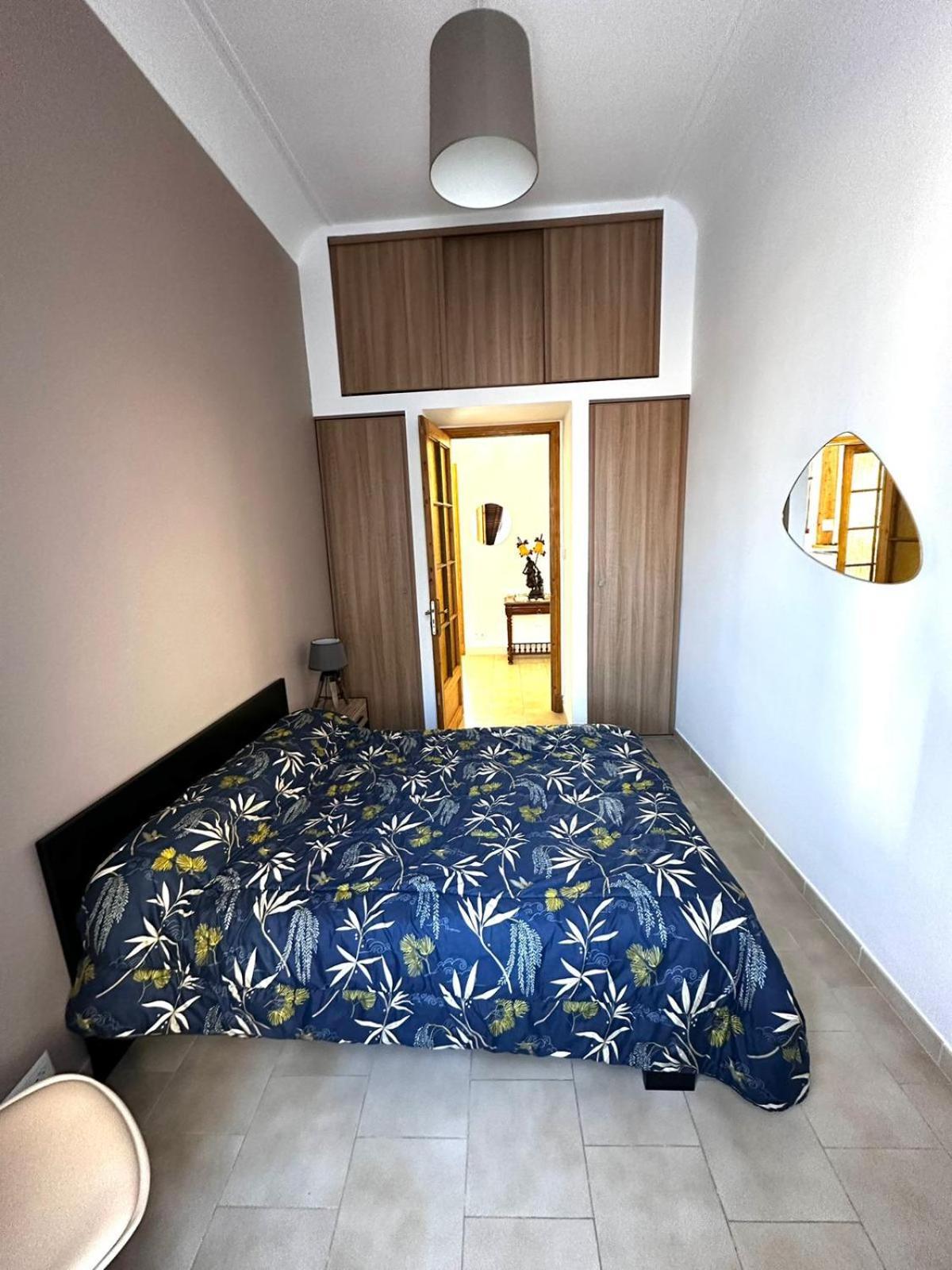 Appartement 4 A 8 Personnes, Spacieux De Standing Classe 4 Etoiles Nimes Exterior photo