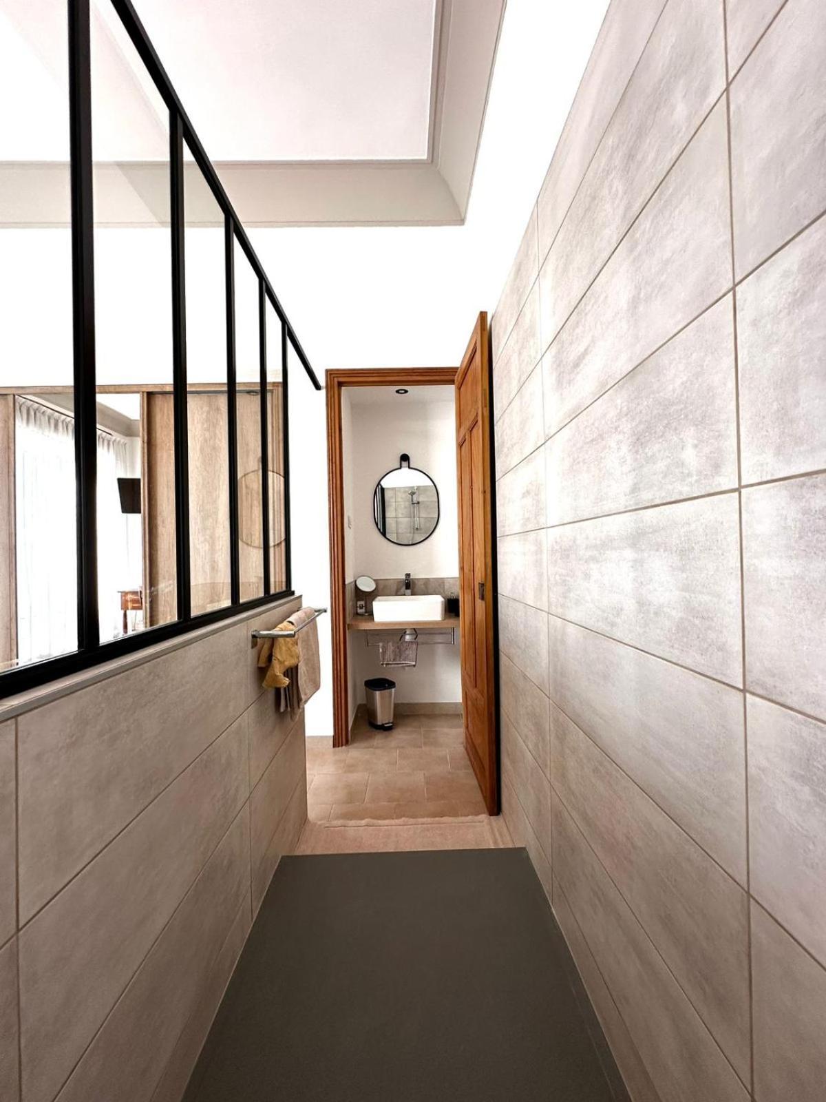 Appartement 4 A 8 Personnes, Spacieux De Standing Classe 4 Etoiles Nimes Exterior photo